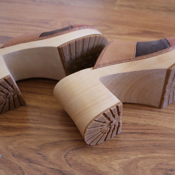 Swedish Hasbeens Clogs - Picture 7 of 16